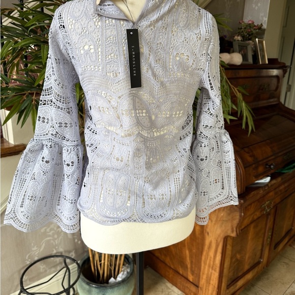 I MADELINE long sleeve small crocheted top bell sleeves NWT baby blue - Picture 10 of 12